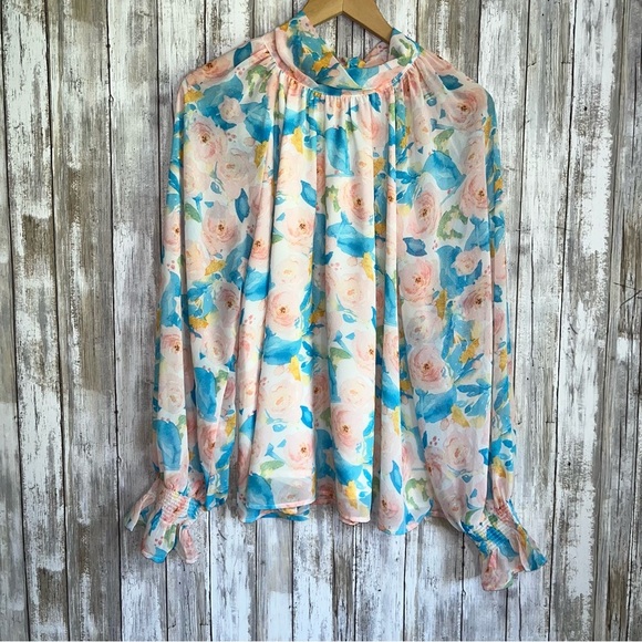 entro Tops - Entro Floral Blouse